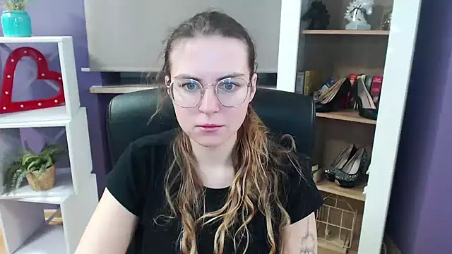 Zoey Erotic online show from 24, 2, 2025