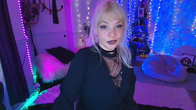 AliceW0lf online show from 4, 5, 2026