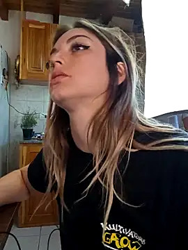 Snapshot of Elnonoykeila77 chatting on 12, 2, 2025 Elnonoykeila77 online show from 12, 2, 2025