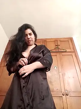 sex mia online show from 1, 3, 2025