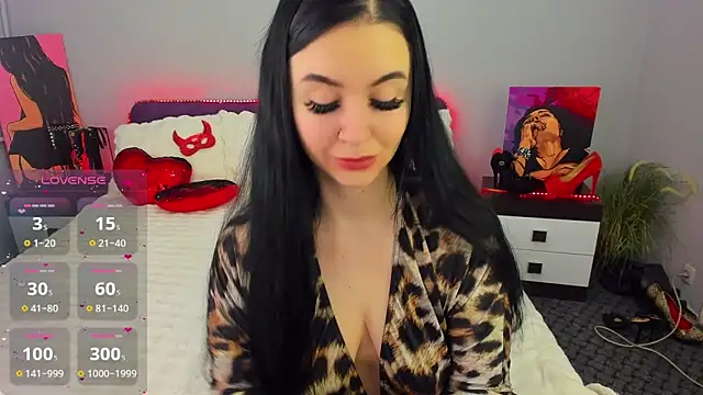 Snapshot of KeiraChoCo chatting on 12, 11, 2025 KeiraChoCo online show from 12, 11, 2025