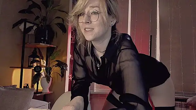 Snapshot of 5_in_one chatting on 22, 2, 2025 5 in one online show from 22, 2, 2025