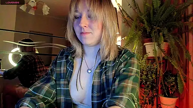 Snapshot of 5_in_one chatting on 9, 1, 2026 5 in one online show from 9, 1, 2026