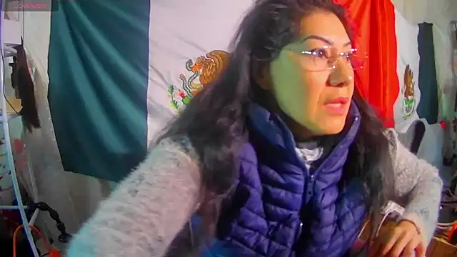 Snapshot of LaInsaciableIntensa chatting on 13, 2, 2025 LaInsaciableIntensa online show from 13, 2, 2025