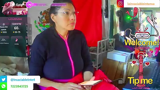 Snapshot of LaInsaciableIntensa chatting on 5, 3, 2025 LaInsaciableIntensa online show from 5, 3, 2025