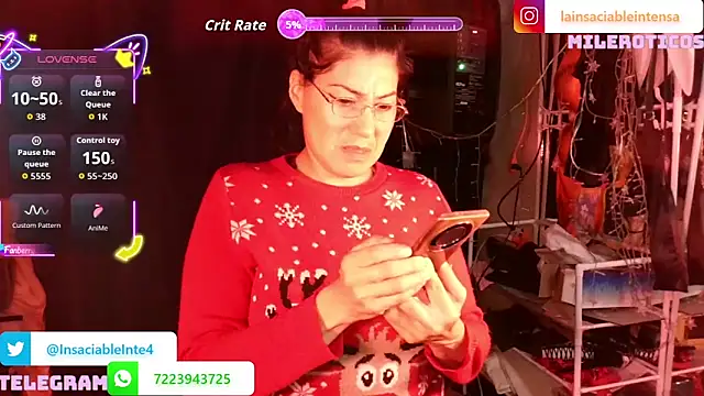 Snapshot of LaInsaciableIntensa chatting on 6, 5, 2026 LaInsaciableIntensa online show from 6, 5, 2026