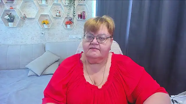 Snapshot of _big_love_ chatting on 8, 4, 2026 big love online show from 8, 4, 2026