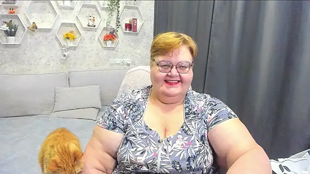 Snapshot of _big_love_ chatting on 8, 4, 2026 big love online show from 8, 4, 2026