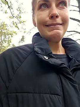 Keli Jessi online show from 23, 10, 2025