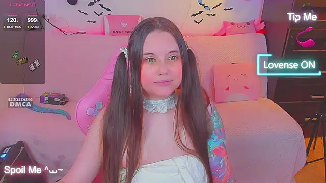 Lolisuccub online show from 20, 12, 2025