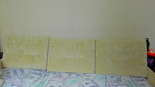 Little Sweet Kittens online show from 5, 12, 2024