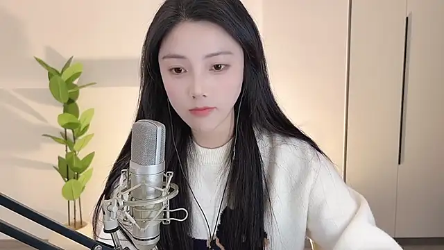 HaagenDazs  online show from 21, 2, 2025