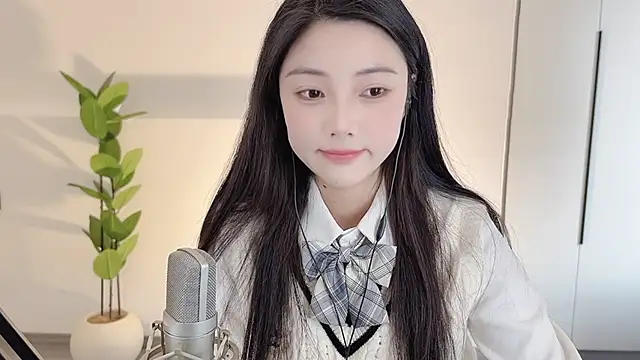 HaagenDazs  online show from 22, 2, 2025