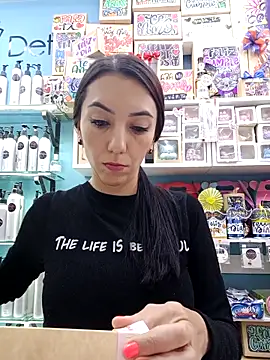 LunaZambrano online show from 28, 10, 2025