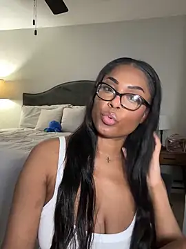 CandyLuxxxx online show from 31, 1, 2025