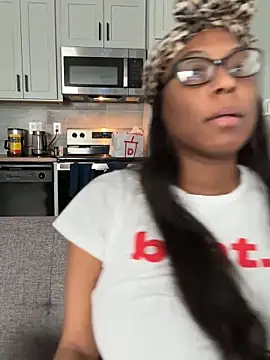 CandyLuxxxx online show from 14, 10, 2025