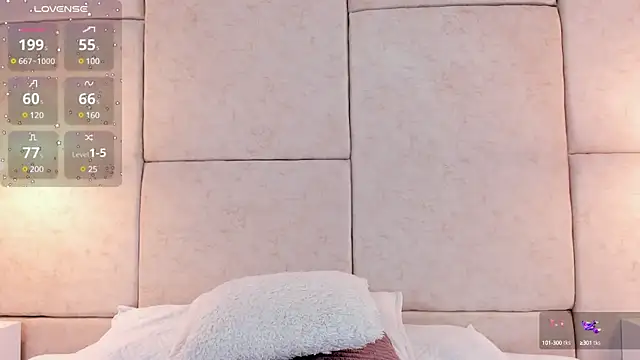 Snapshot of aisha_vs chatting on 2, 1, 2025 aisha vs online show from 2, 1, 2025