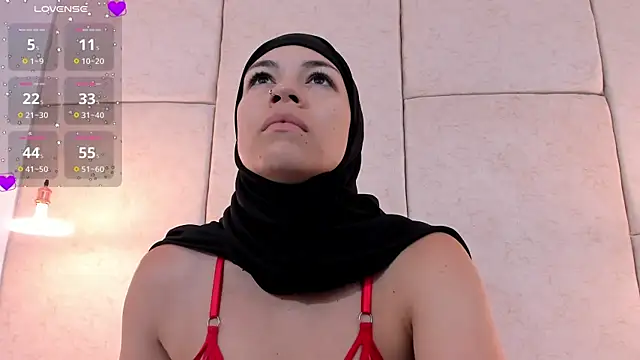 Snapshot of aisha_vs chatting on 7, 2, 2025 aisha vs online show from 7, 2, 2025