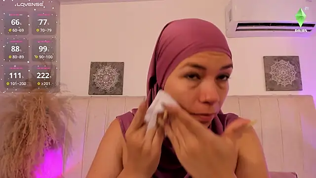 aisha vs online show from 30, 7, 2026