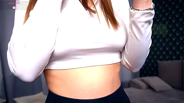 Snapshot of AmmyScotch chatting on 15, 12, 2025 AmmyScotch online show from 15, 12, 2025