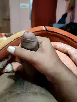 Snapshot of Roxy_Hard chatting on 8, 12, 2024 Roxy Hard online show from 8, 12, 2024