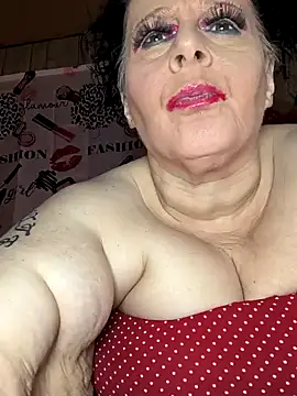 davisdesiresxh online show from 14, 2, 2025