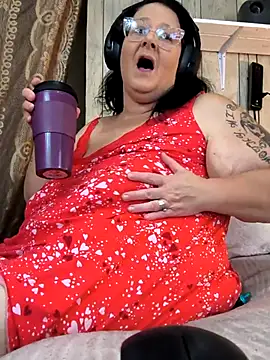 davisdesiresxh online show from 9, 9, 2025