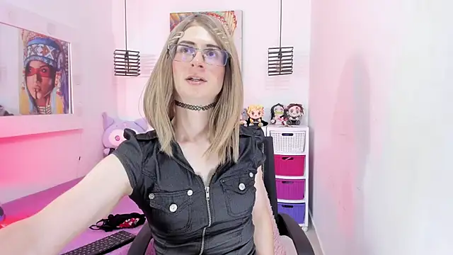 KimberlyJohnsoon online show from 28, 4, 2026