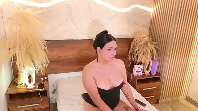 dojacandice online show from 28, 4, 2026