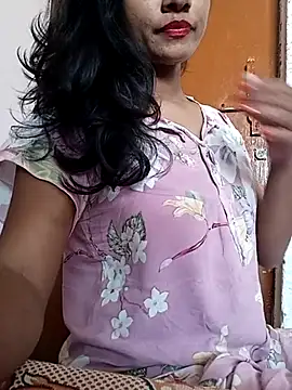 Shreya-Shetty09 online show from 26, 2, 2025