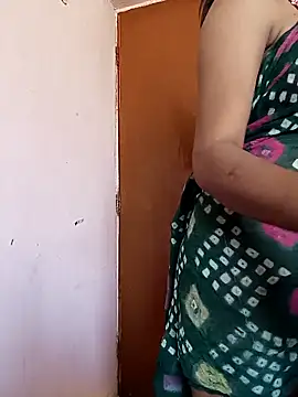 Shreya-Shetty09 online show from 7, 3, 2025