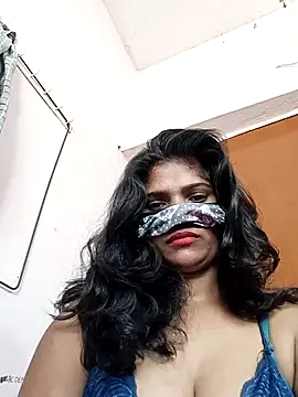 Shreya-Shetty09 online show from 17, 10, 2025