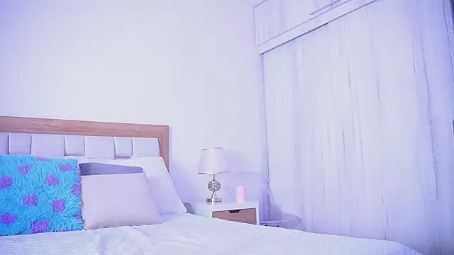 Snapshot of mia_hank chatting on 26, 11, 2025 mia hank online show from 26, 11, 2025