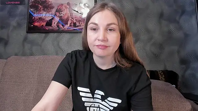 Snapshot of CassieMils chatting on 3, 12, 2024 CassieMils online show from 3, 12, 2024