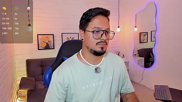 DaviidEvans  online show from 16, 9, 2025