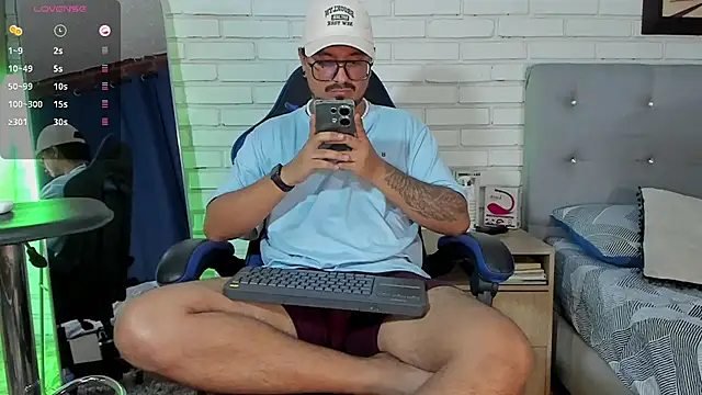 DaviidEvans  online show from 26, 9, 2025