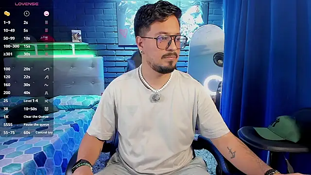 DaviidEvans  online show from 12, 7, 2026