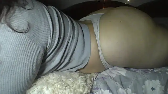 Alma Evelynne online show from 23, 4, 2026