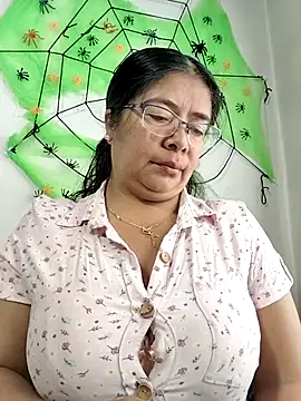   valentina18 online show from 10, 10, 2025