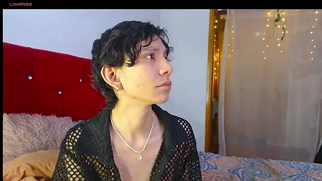 LAICK 01 online show from 25, 4, 2026