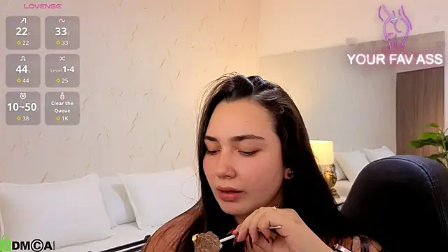 ava blue online show from 9, 10, 2025