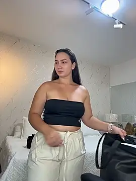 ava blue online show from 16, 4, 2026