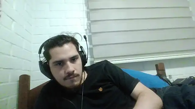 hung weeb online show from 13, 12, 2024