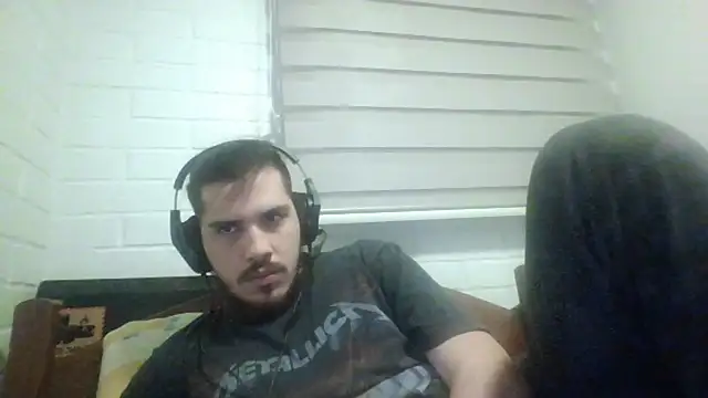 hung weeb online show from 5, 2, 2025