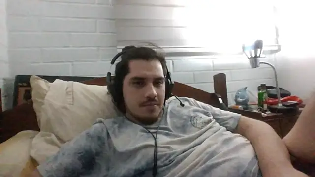 hung weeb online show from 13, 3, 2025