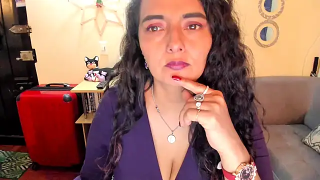 emma luxy online show from 11, 1, 2025