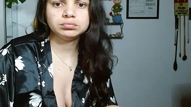 Nikkykora15 online show from 2, 11, 2025