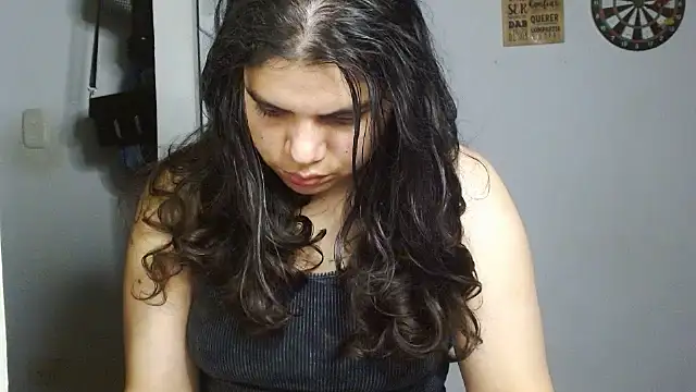 Snapshot of Nikkykora15 chatting on 14, 7, 2026 Nikkykora15 online show from 14, 7, 2026