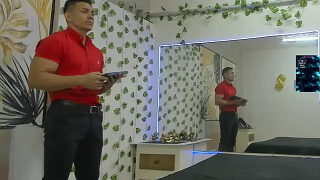 Snapshot of ChoreyTaiylor chatting on 8, 11, 2025 ChoreyTaiylor online show from 8, 11, 2025