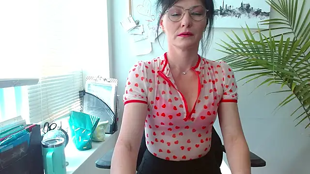 City Kat online show from 8, 6, 2026